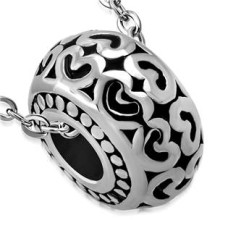 Navlékací ocelový přívěšek korálek - srdíčka