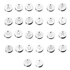 Drobný ocelový přívěšek - kolečko - iniciála