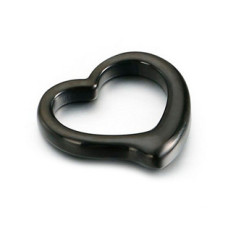 Černý ocelový přívěšek srdíčko