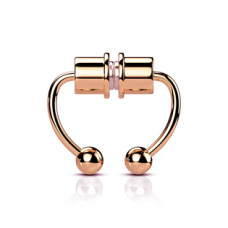 Zlacený falešný septum piercing do nosu