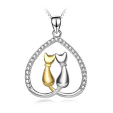 Stříbrný přívěšek s kočičkami