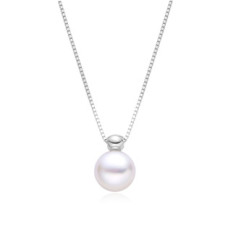 Stříbrný náhrdelník s přírodní perlou