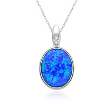 Stříbrný náhrdelník s oválným opálem