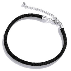 Náramek na navlékání korálků