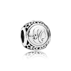 Stříbrný přívěsek korálek znamení panna