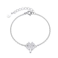 Dětský stříbrný náramek čtyřlístek