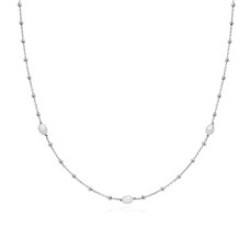 Stříbrný náhrdelník s přírodními perličkami a kuličkami