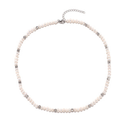 Stříbrný náhrdelník s přírodními perličkami Stříbrný náhrdelník s přírodními perličkami