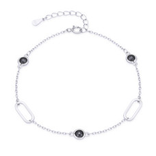 Stříbrný náramek s oválky a černými kameny