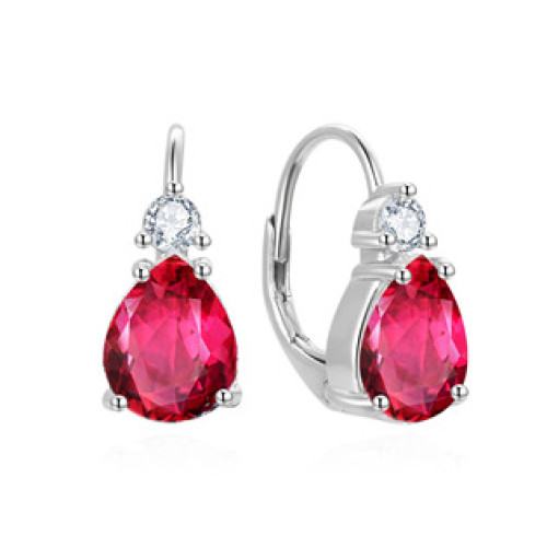 Stříbrné náušnice rubínové slzičky Stříbrné náušnice rubínové slzičky