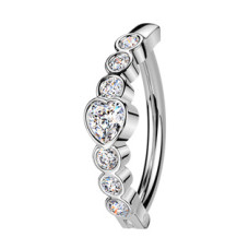 Piercing do pupíku se štítem se srdíčky