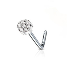Zahnutý piercing do nosu