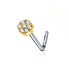 Zahnutý piercing do nosu