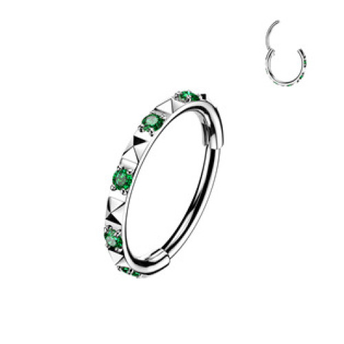 Piercing segment kruh TITAN se zelenými zirkony Piercing segment kruh TITAN se zelenými zirkony